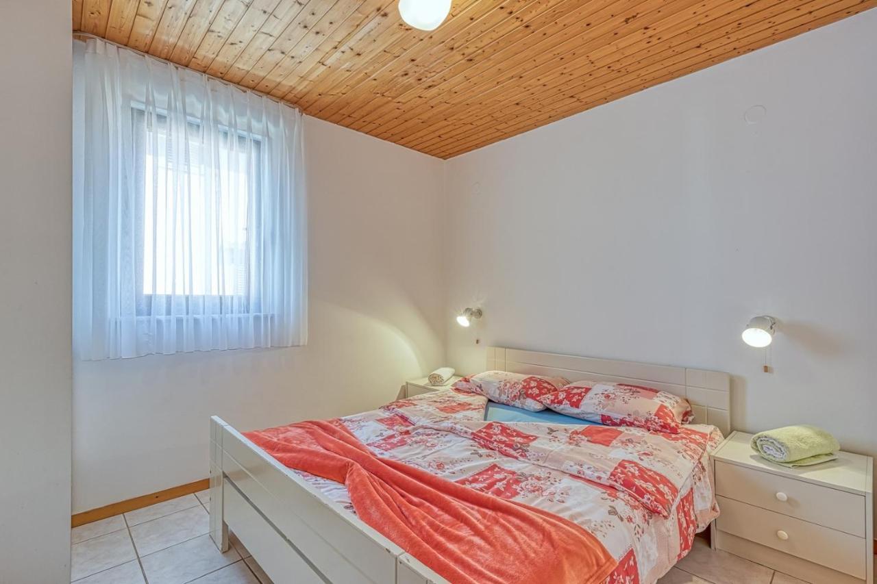 Apartments Kiki Spada Poreč Buitenkant foto